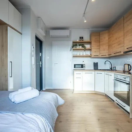 Apartament Wigurytower 93 *