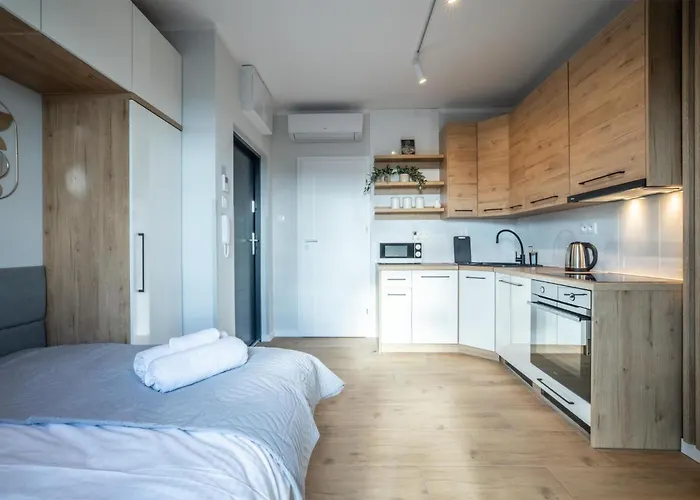 Apartament Wigurytower 93 *